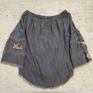 Billy T cold shoulder sz XS women’s top Floral